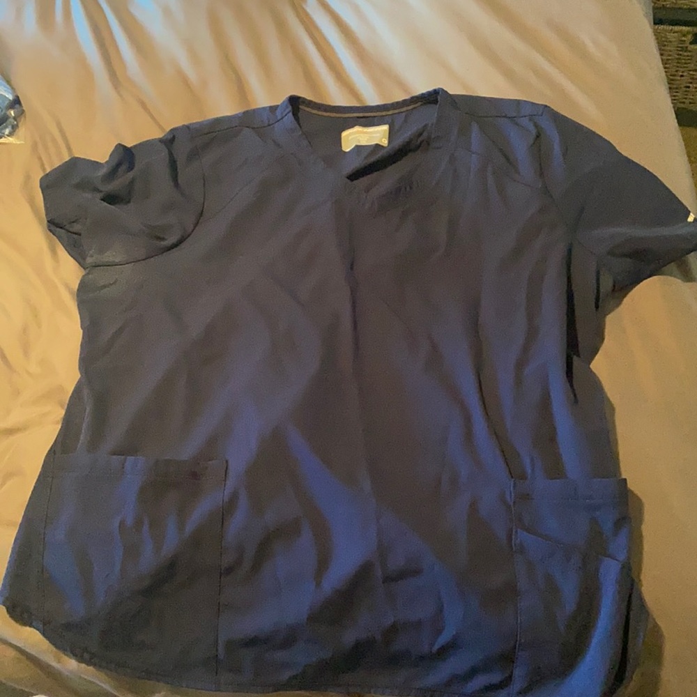 Sketchers Scrub Top